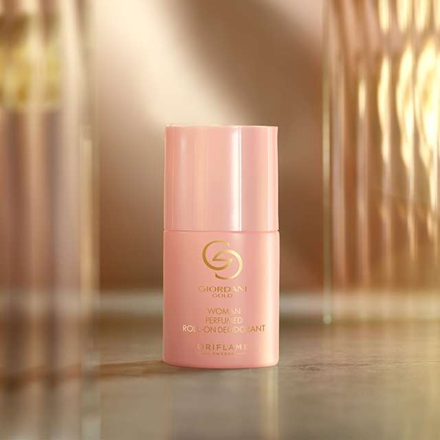 مام دئودورانت عطری زنانه جوردانی گلدومن 50میل 48ساعتهGiordani Gold Woman Perfumed Roll-On